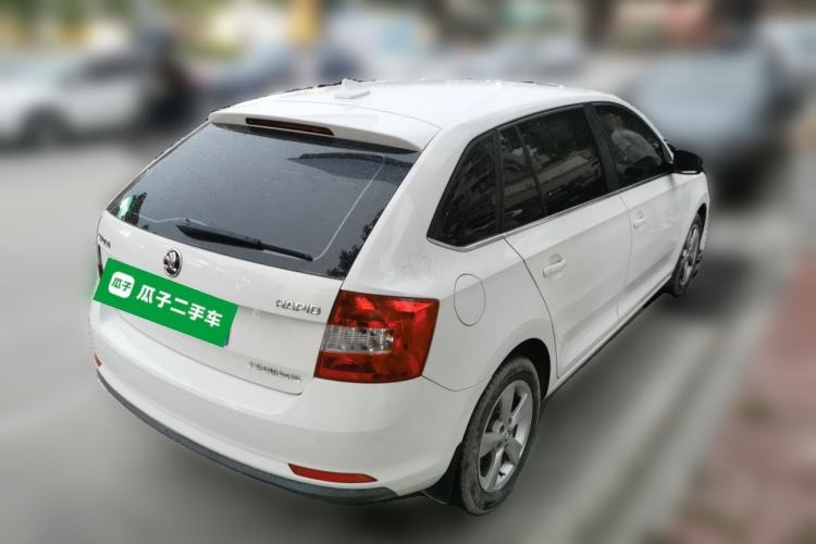 Used Skoda Rapid Spaceback 2018 1.6L Automatic Comfort Edition Exterior 5