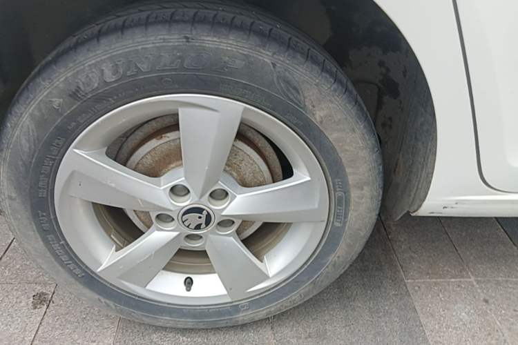 Used Skoda Rapid Spaceback 2018 1.6L Automatic Comfort Edition Exterior 5