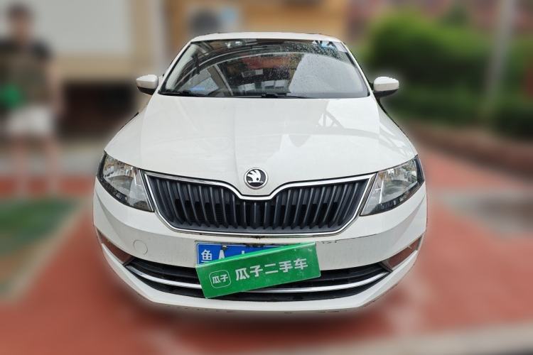 Used Skoda Rapid Spaceback 2018 1.6L Manual Comfort Edition Front