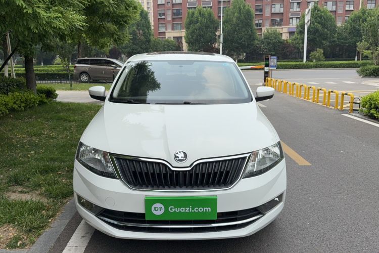 Used Skoda Rapid Spaceback 2018 1.6L Manual Comfort Edition Front