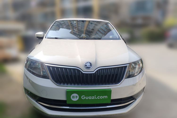 Used Skoda Rapid Spaceback 2018 1.6L Automatic Comfort Edition Front