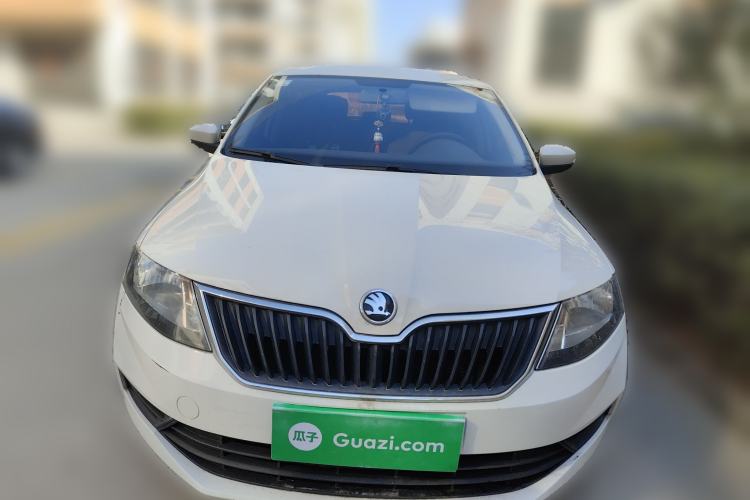 Used Skoda Rapid Spaceback 2018 1.4L Manual Standard Edition Front