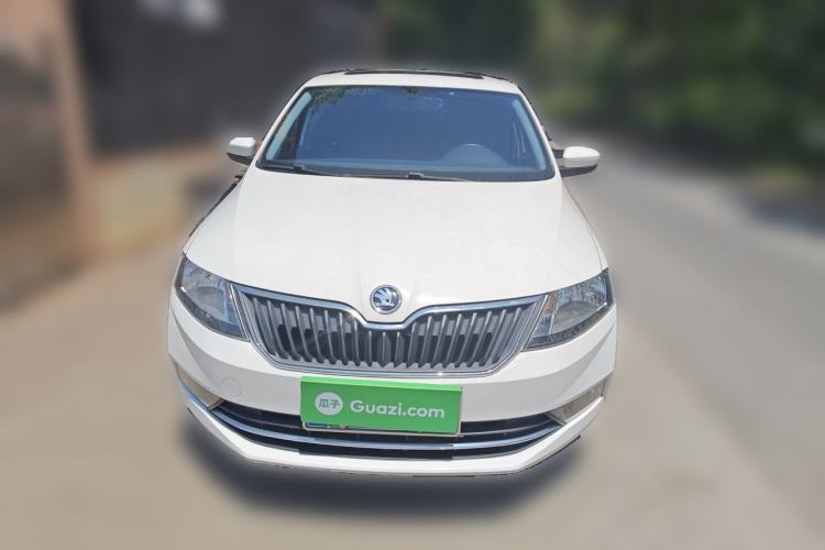 Used Skoda Rapid Spaceback 2018 1.6L Automatic Comfort Edition Front