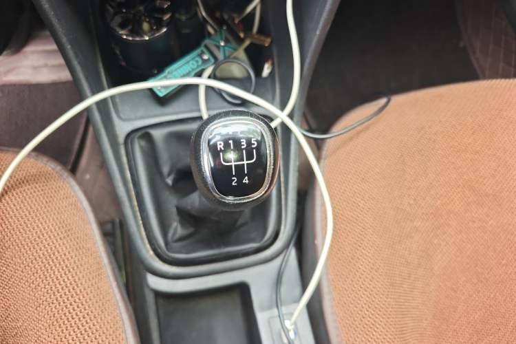 Used Skoda Rapid Spaceback 2018 1.6L Manual Standard Edition Gear Lever