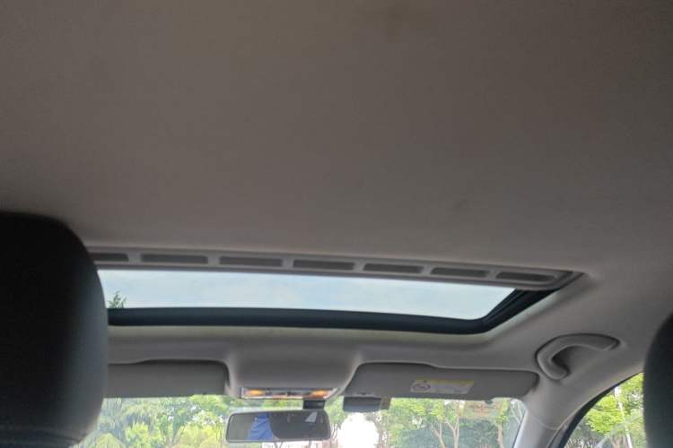 Used Skoda Rapid Spaceback 2018 1.6L Automatic Comfort Edition Headliner