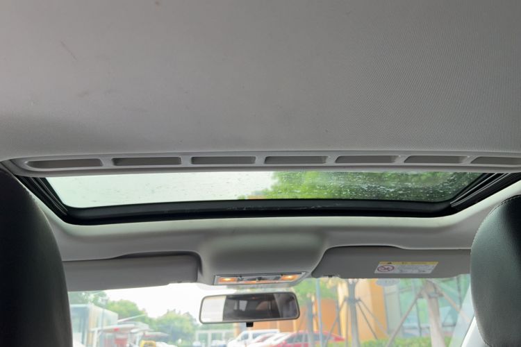 Used Skoda Rapid Spaceback 2018 1.6L Manual Comfort Edition Headliner