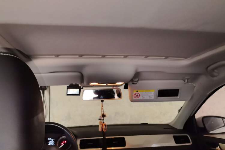 Used Skoda Rapid Spaceback 2018 1.6L Manual Comfort Edition Headliner