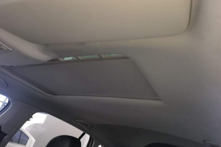 Used Skoda Rapid Spaceback 2018 1.6L Automatic Comfort Edition Headliner