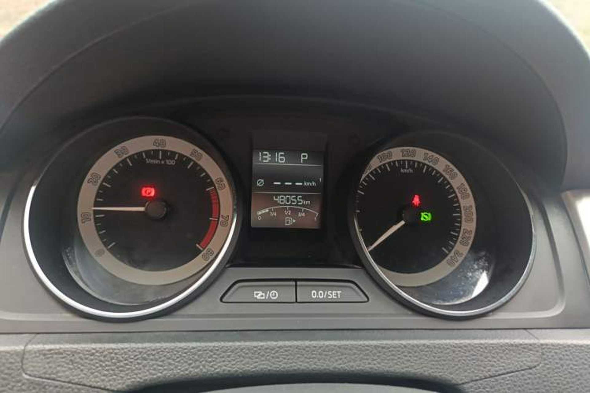 Used Skoda Rapid Spaceback 2018 1.6L Automatic Comfort Edition Instrument Cluster