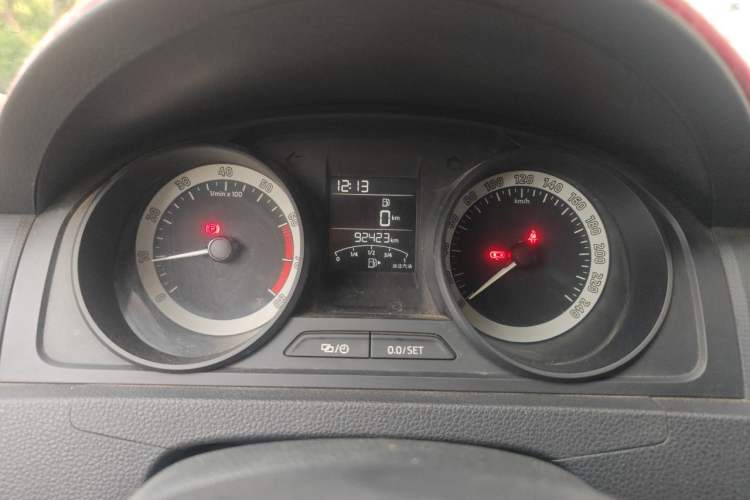 Used Skoda Rapid Spaceback 2018 1.6L Manual Standard Edition Instrument Cluster