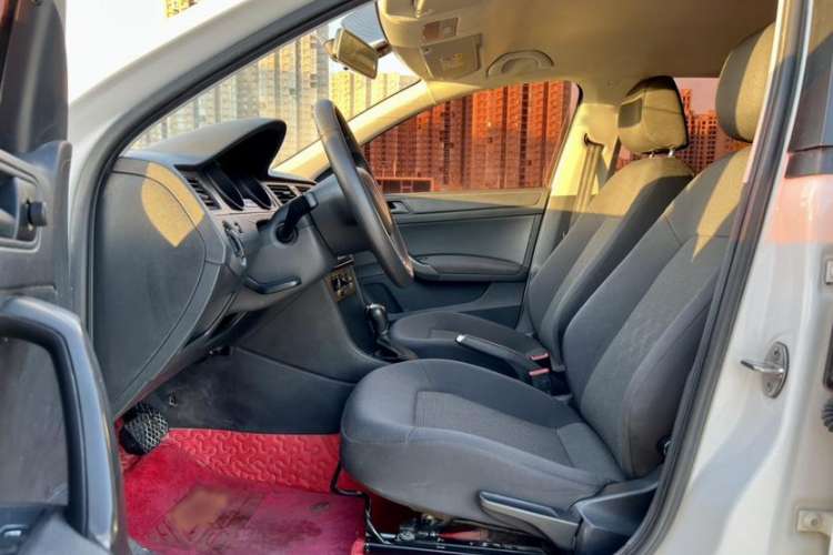Used Skoda Rapid Spaceback 2018 1.6L Automatic Standard Edition Interior 5