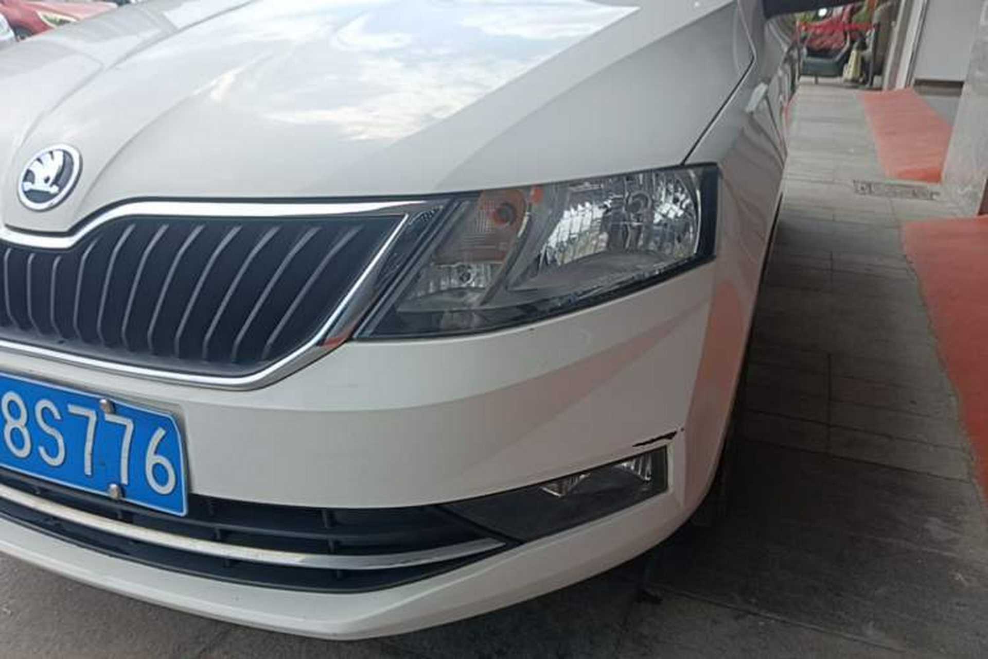 Used Skoda Rapid Spaceback 2018 1.6L Automatic Comfort Edition Left Front Headlight