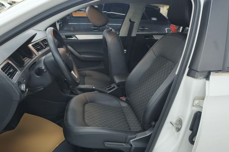 Used Skoda Rapid Spaceback 2018 1.6L Automatic Comfort Edition Left Front Seat