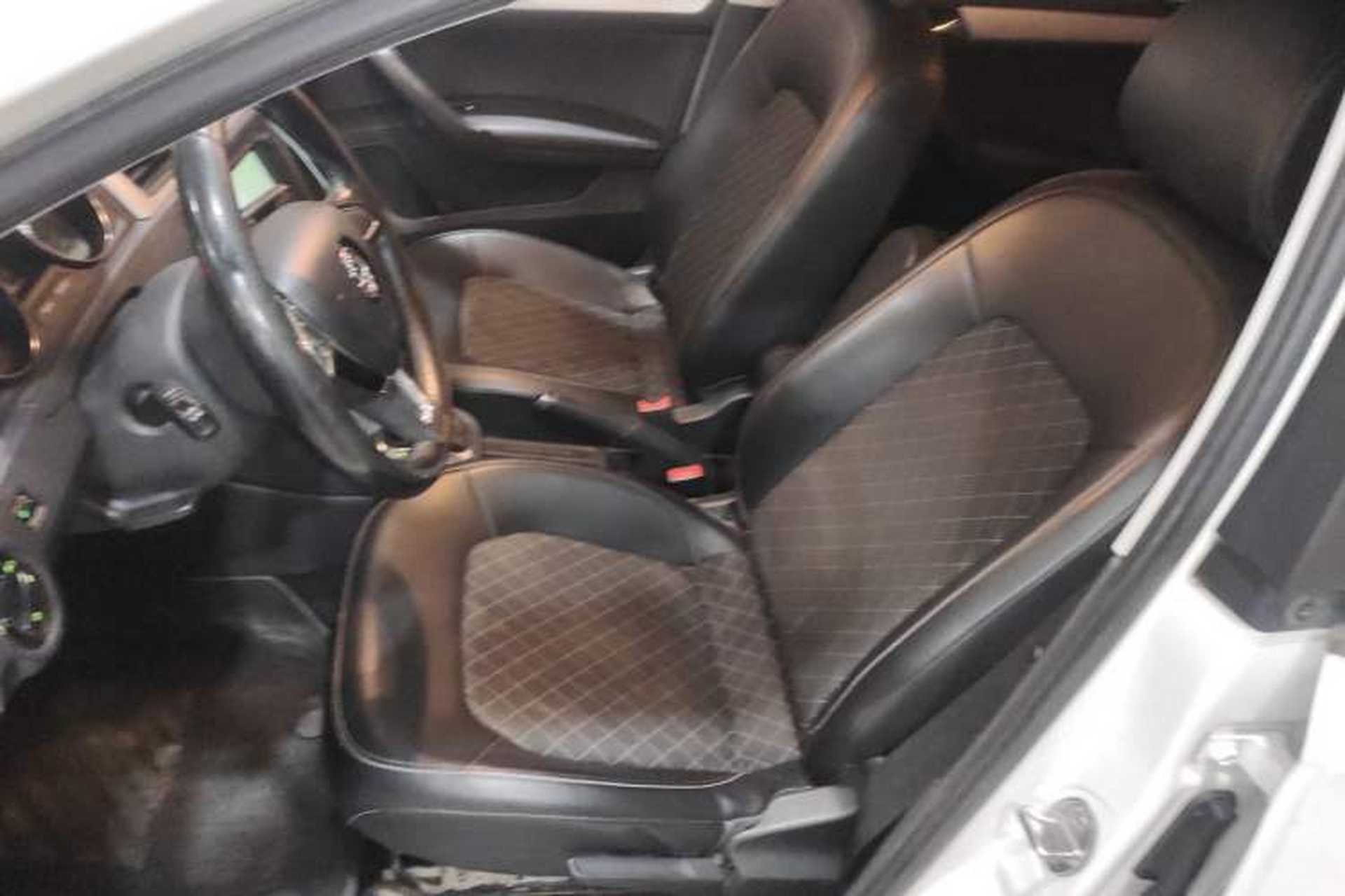 Used Skoda Rapid Spaceback 2018 1.6L Automatic Comfort Edition Left Front Seat