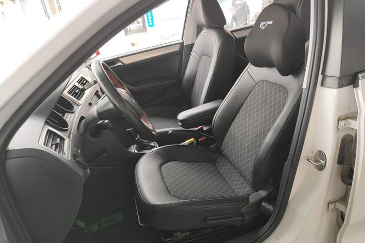 Used Skoda Rapid Spaceback 2018 1.6L Automatic Comfort Edition Left Front Seat
