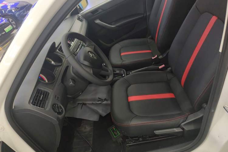 Used Skoda Rapid Spaceback 2018 1.6L Automatic Standard Edition Left Front Seat