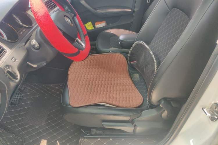 Used Skoda Rapid Spaceback 2018 1.6L Automatic Comfort Edition Left Front Seat