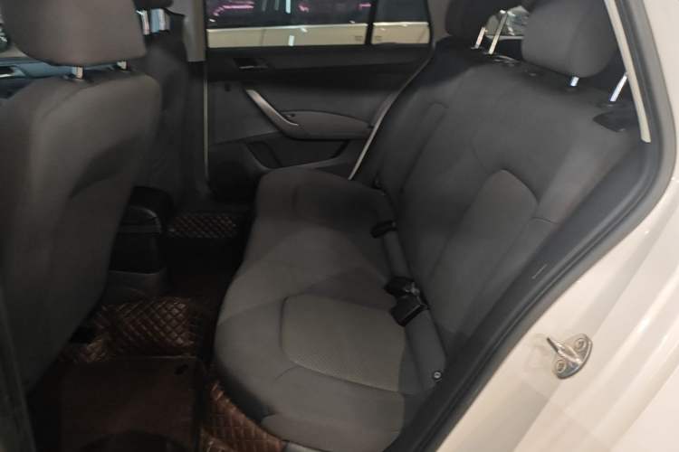 Used Skoda Rapid Spaceback 2018 1.4L Manual Standard Edition Left Rear Seat