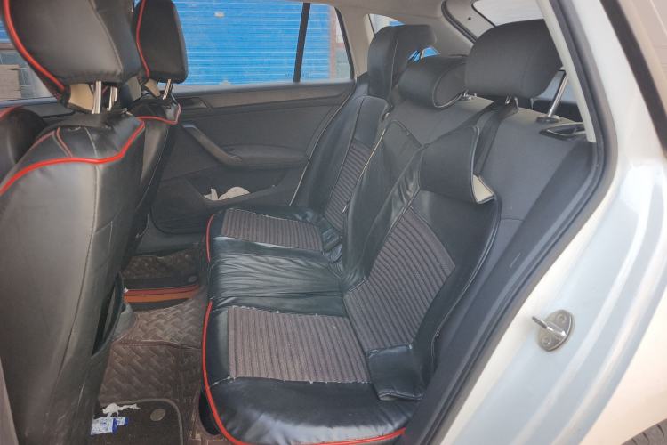 Used Skoda Rapid Spaceback 2018 1.6L Manual Standard Edition Left Rear Seat