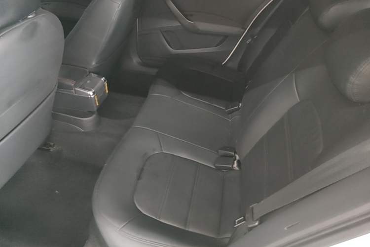 Used Skoda Rapid Spaceback 2018 1.4L Manual Standard Edition Left Rear Seat