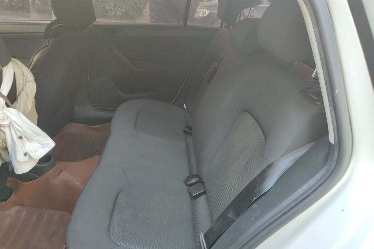 Used Skoda Rapid Spaceback 2018 1.4L Manual Standard Edition Left Rear Seat