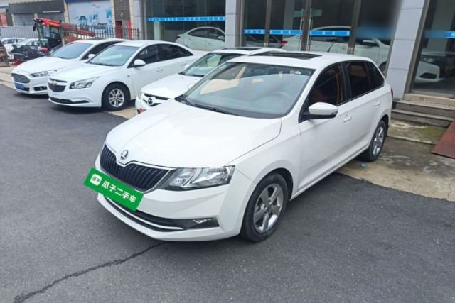 Used Skoda Rapid Spaceback 2018 1.6L Automatic Comfort Edition