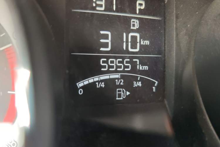 Used Skoda Rapid Spaceback 2018 1.6L Automatic Comfort Edition Odometer Close Up