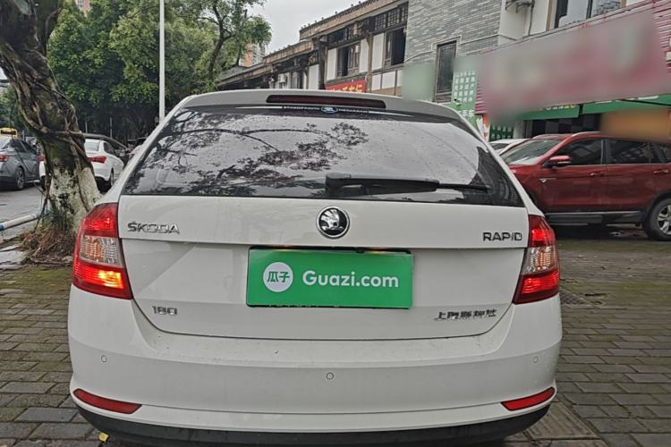 Used Skoda Rapid Spaceback 2018 1.6L Automatic Comfort Edition Rear