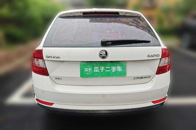 Used Skoda Rapid Spaceback 2018 1.6L Manual Comfort Edition Rear