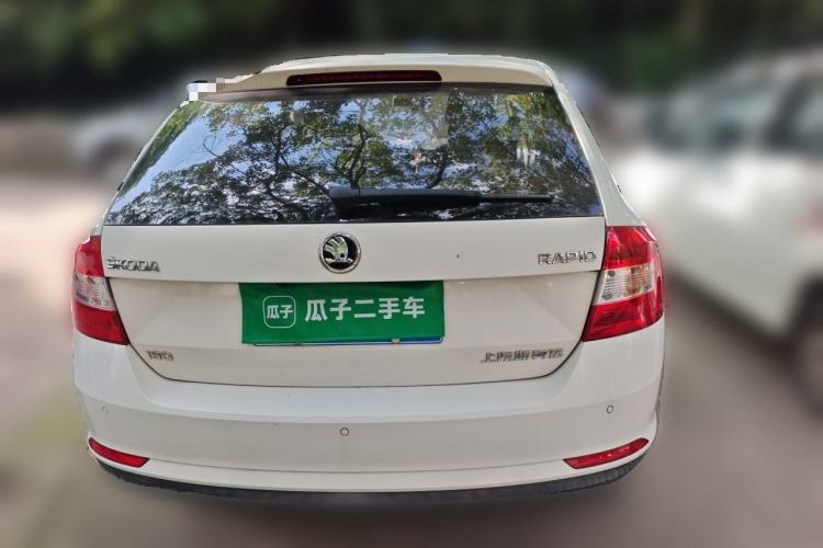Used Skoda Rapid Spaceback 2018 1.6L Automatic Comfort Edition Rear