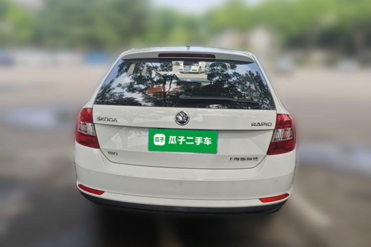 Used Skoda Rapid Spaceback 2018 1.6L Automatic Comfort Edition Rear