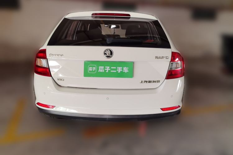 Used Skoda Rapid Spaceback 2018 1.6L Manual Comfort Edition Rear
