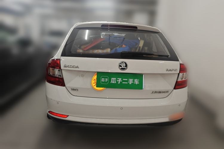 Used Skoda Rapid Spaceback 2018 1.6L Manual Comfort Edition Rear