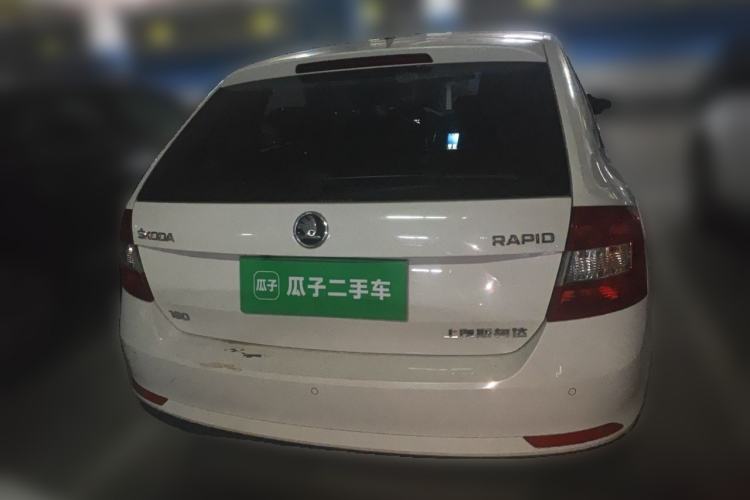 Used Skoda Rapid Spaceback 2018 1.6L Automatic Comfort Edition Rear