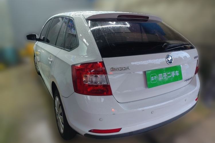 Used Skoda Rapid Spaceback 2018 1.4L Manual Standard Edition Rear Left 45 Deg