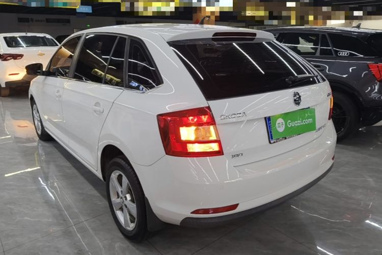 Used Skoda Rapid Spaceback 2018 1.6L Automatic Comfort Edition Rear Left 45 Deg