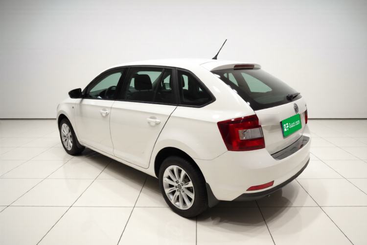 Used Skoda Rapid Spaceback 2018 1.4L Manual Standard Edition Rear Left 45 Deg