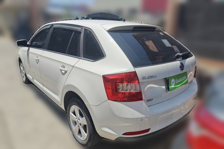 Used Skoda Rapid Spaceback 2018 1.6L Automatic Comfort Edition Rear Left 45 Deg