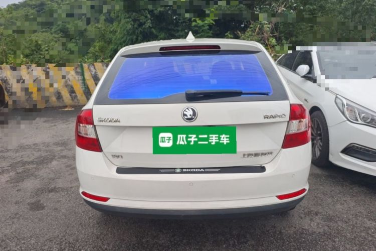 Used Skoda Rapid Spaceback 2018 1.6L Automatic Comfort Edition Rear
