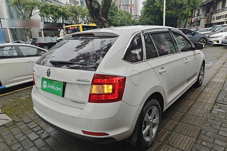 Used Skoda Rapid Spaceback 2018 1.6L Automatic Comfort Edition Rear Right 45 Deg