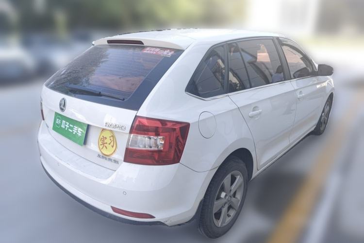 Used Skoda Rapid Spaceback 2018 1.6L Automatic Comfort Edition Rear Right 45 Deg