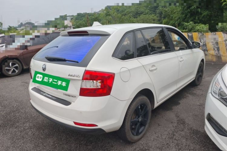 Used Skoda Rapid Spaceback 2018 1.6L Automatic Comfort Edition Rear Right 45 Deg