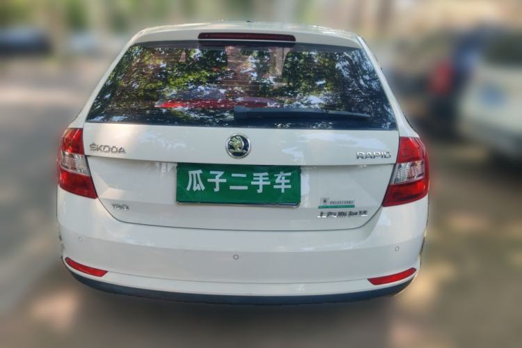 Used Skoda Rapid Spaceback 2018 1.6L Automatic Comfort Edition Rear
