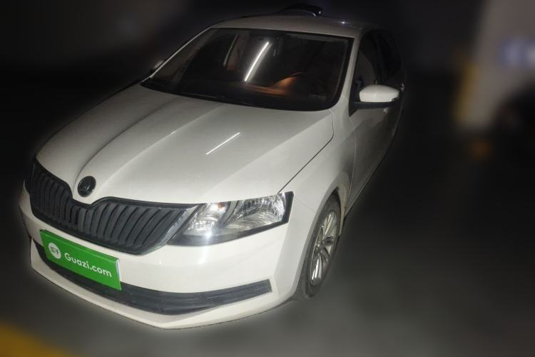 Used Skoda Rapid Spaceback 2018 1.4L Manual Standard Edition Guazi used car, China used car export, Used car for sale, Used  cars, Cheapest cars for sale