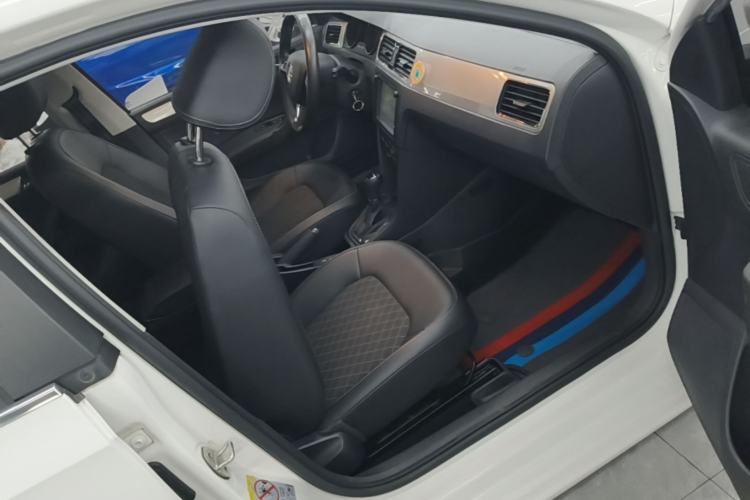 Used Skoda Rapid Spaceback 2018 1.6L Automatic Comfort Edition Right Front Seat