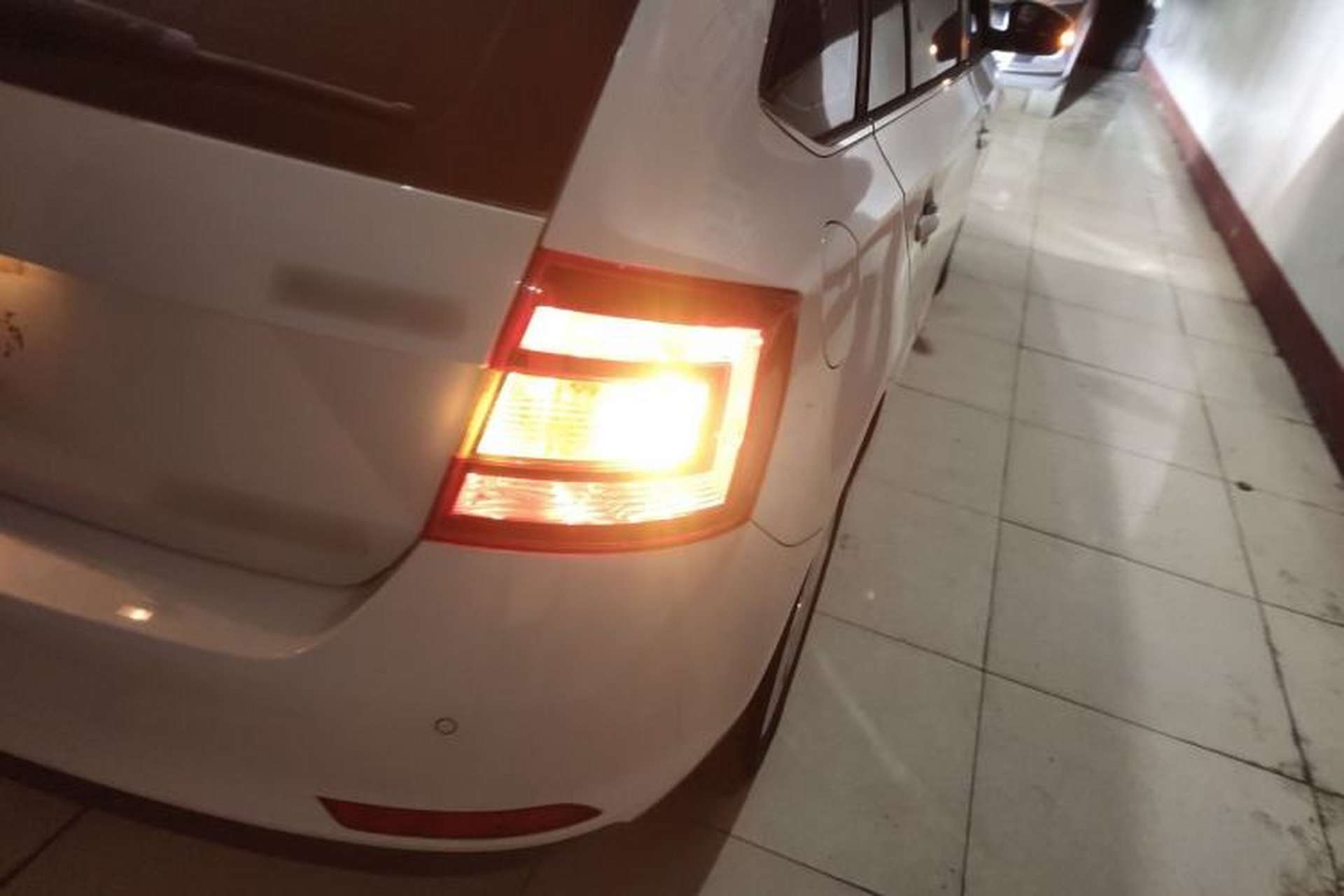 Used Skoda Rapid Spaceback 2018 1.6L Automatic Comfort Edition Right Rear Taillight