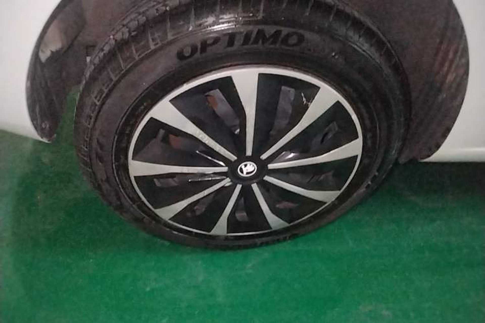 Used Skoda Rapid Spaceback 2018 1.6L Automatic Standard Edition Right Rear Wheel Hub
