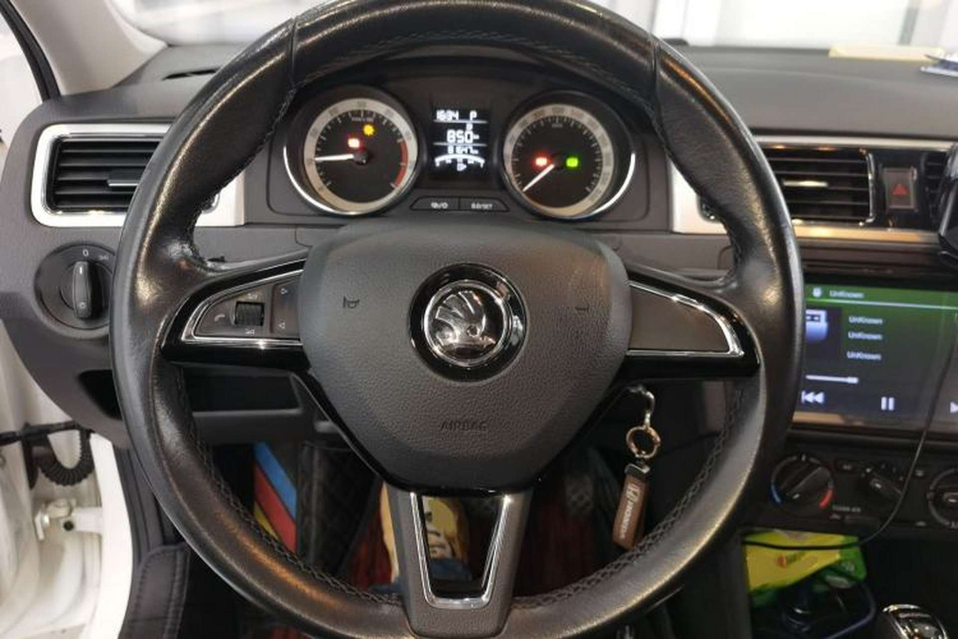 Used Skoda Rapid Spaceback 2018 1.6L Automatic Comfort Edition Steering Wheel