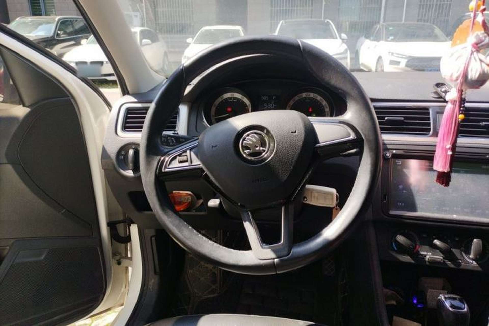 Used Skoda Rapid Spaceback 2018 1.6L Automatic Comfort Edition Steering Wheel