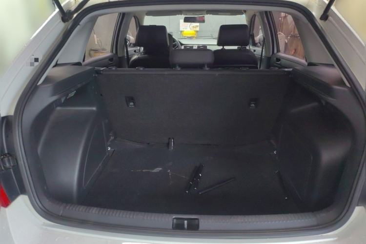 Used Skoda Rapid Spaceback 2018 1.4L Manual Standard Edition Trunk